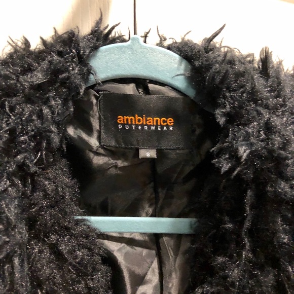 Coat - Picture 3 of 3